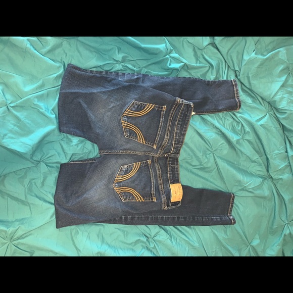 Hollister Jeans - Picture 2 of 2